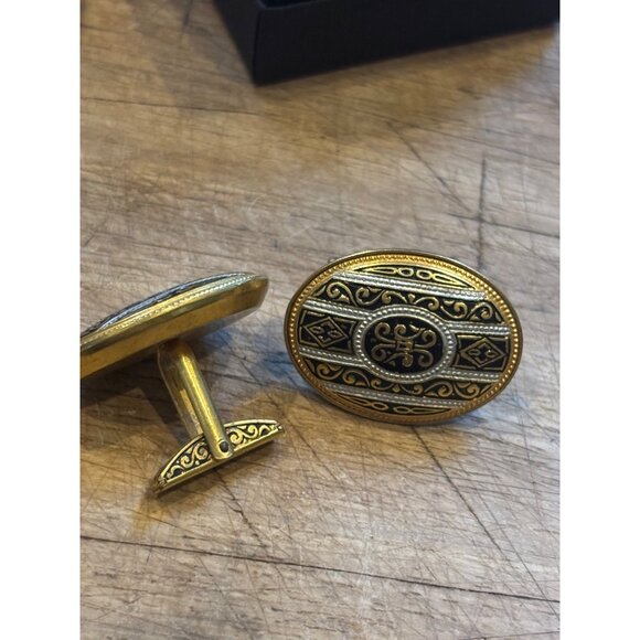 Vintage Spain Damascene Gold & Black Oval Cufflinks With Intricate Pattern - Picture 1 of 5